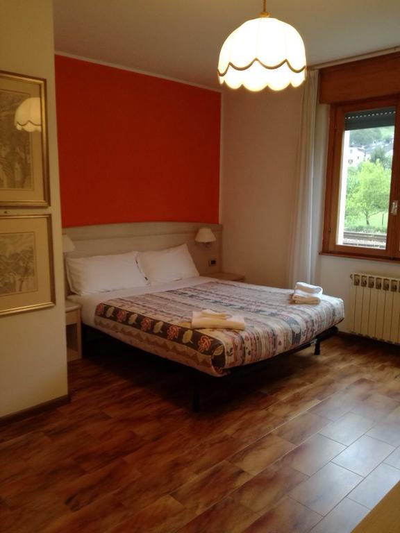 Hotel Pizzeria Mezzolago Pergine Valsugana Dış mekan fotoğraf
