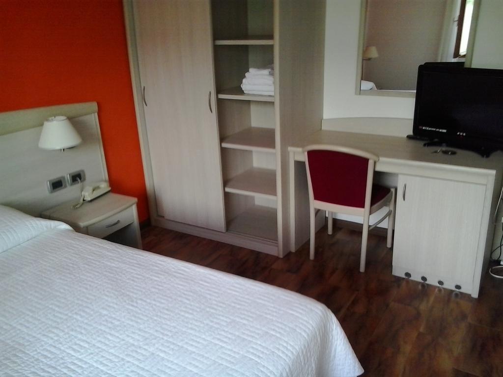 Hotel Pizzeria Mezzolago Pergine Valsugana Dış mekan fotoğraf