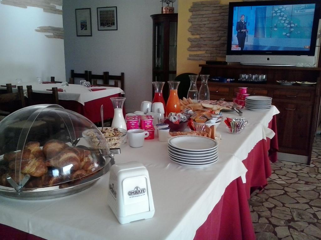 Hotel Pizzeria Mezzolago Pergine Valsugana Dış mekan fotoğraf